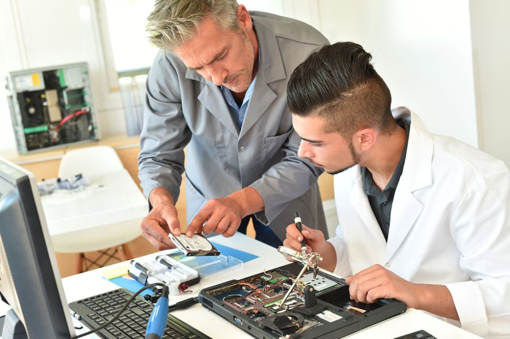 Los cursos de Formación Profesional con más salidas laborales en 2024